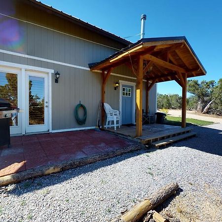 The Cedars Country Cottage, Solitude, Amazing Night Skies!! Blanding Exteriör bild